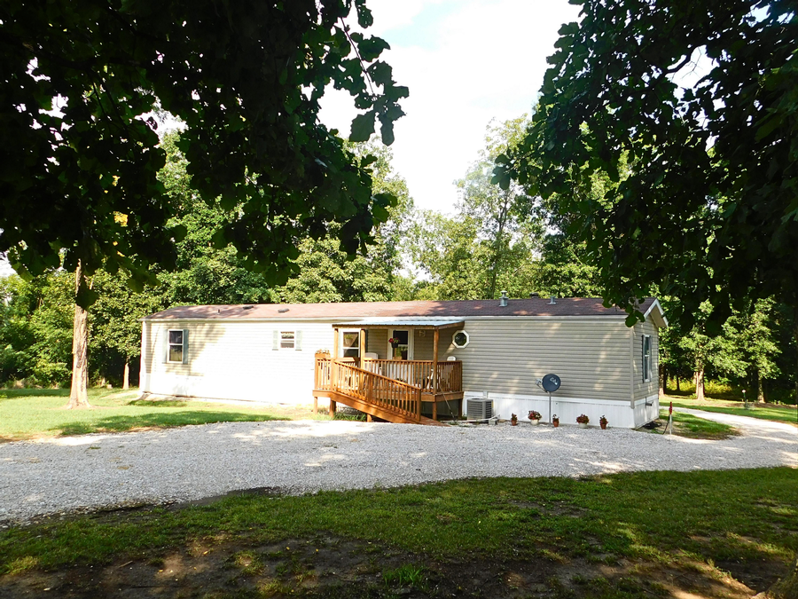 1081 County Road 1925